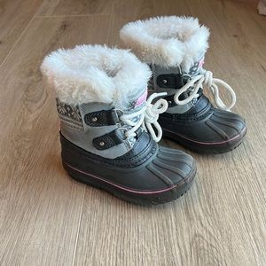 Winter boots